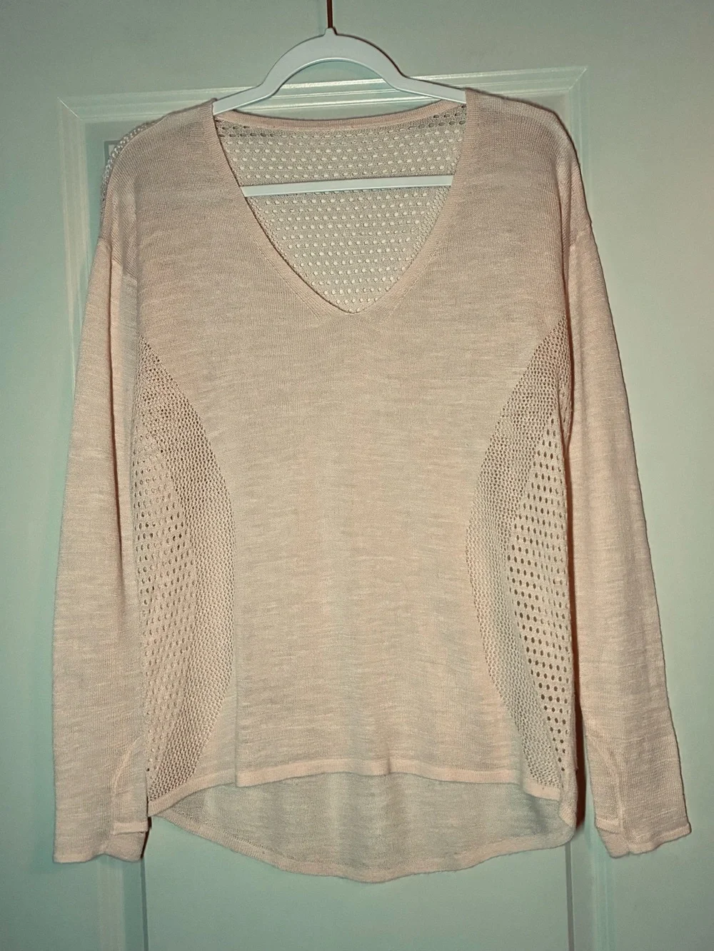 Lululemon Still Movement Sweater *Linen in Butter Pink Size 8/10